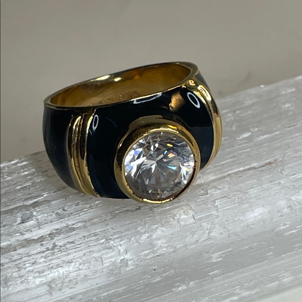Vintage EDCO Goldtone Enamel CZ Ring